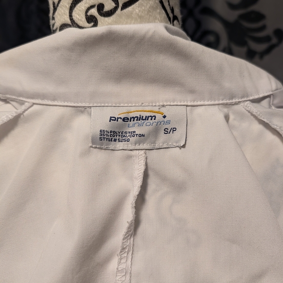 Bundle Of 2 Women's Lab Coats Dickies & Premium Uniforms Small Nurse Lab Tech - Picture 8 of 8